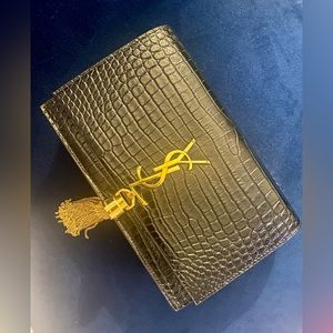 YSL Kate Croc Embossed Wallet on Chain (Yves Saint Laurent)